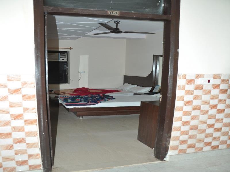 Hotel Darpan Palace -New Delhi Railway Station Екстер'єр фото